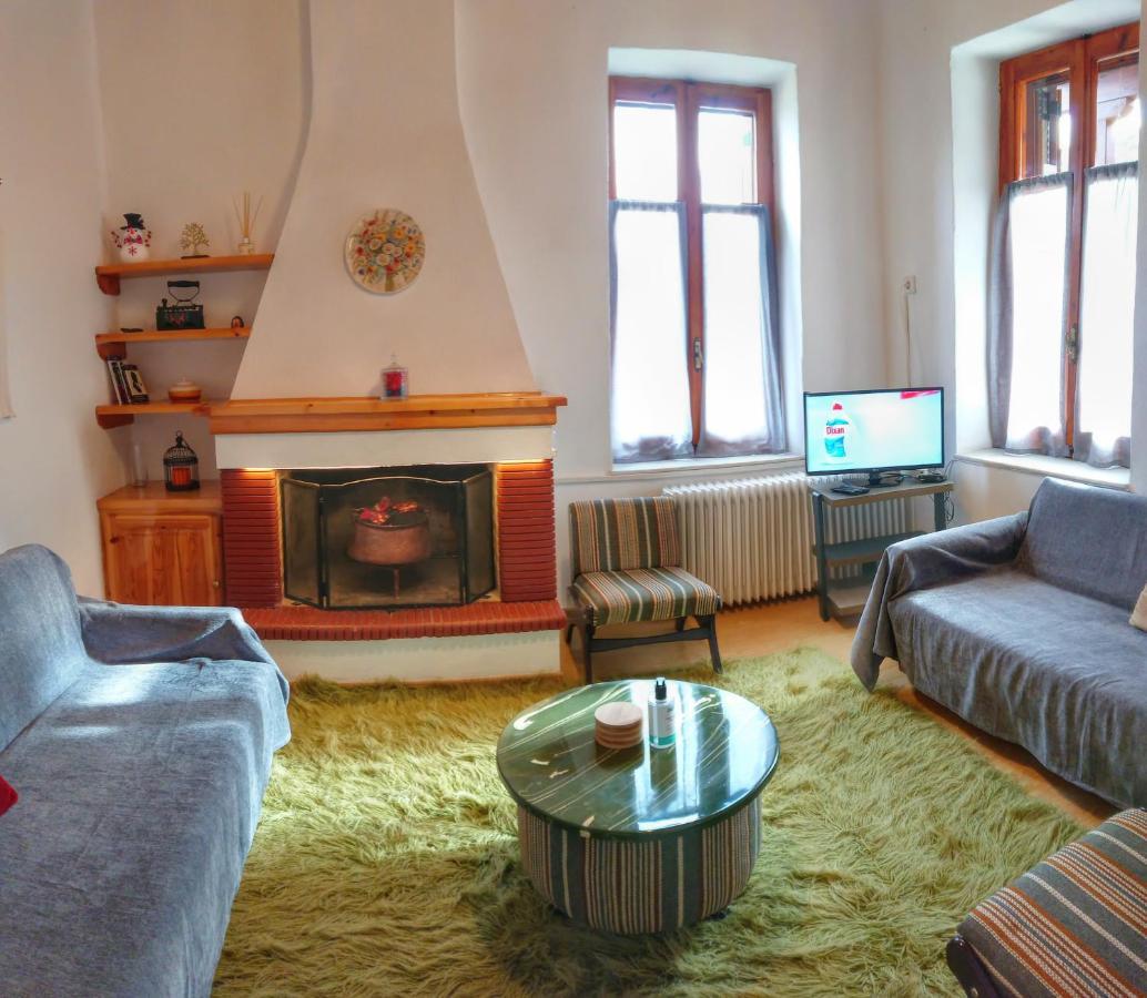 1935 Home Lílaia Exteriér fotografie