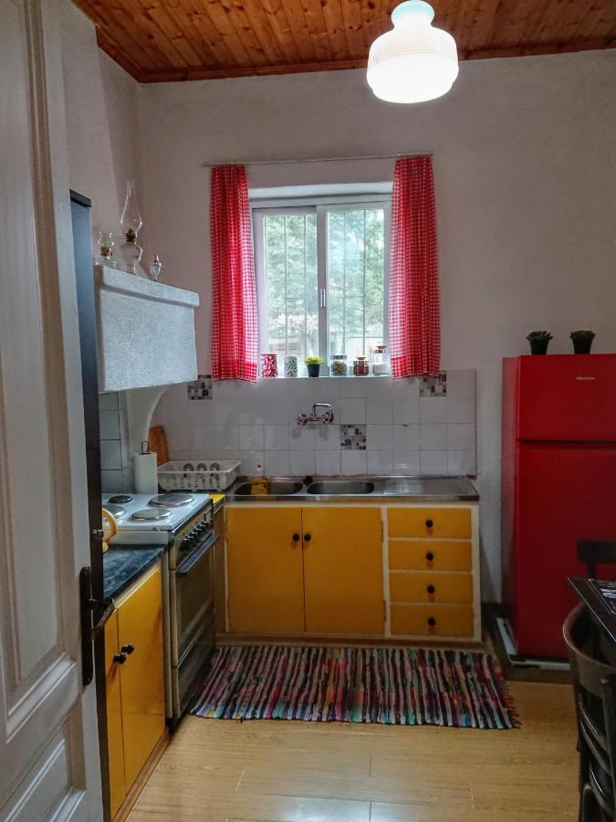 1935 Home Lílaia Exteriér fotografie