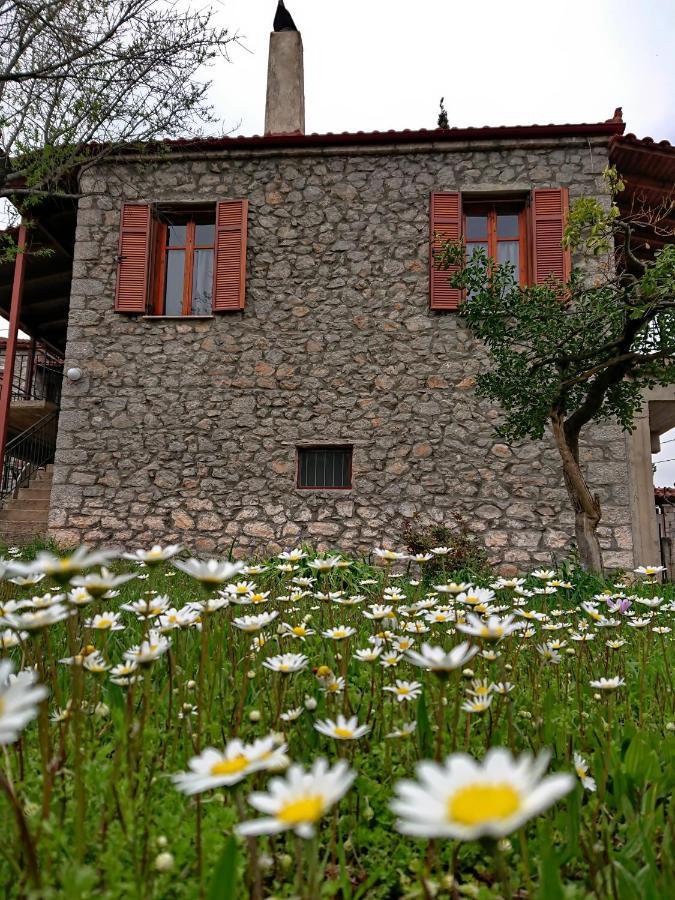 1935 Home Lílaia Exteriér fotografie
